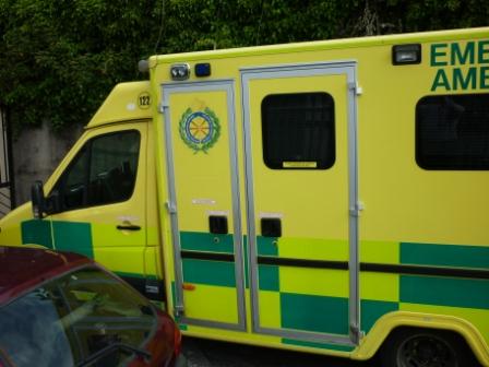 picture of ambulance door